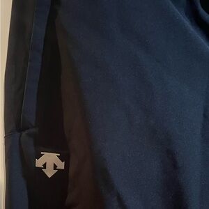 Descente Men’s Insulated Ski Pants . Size 40 . New